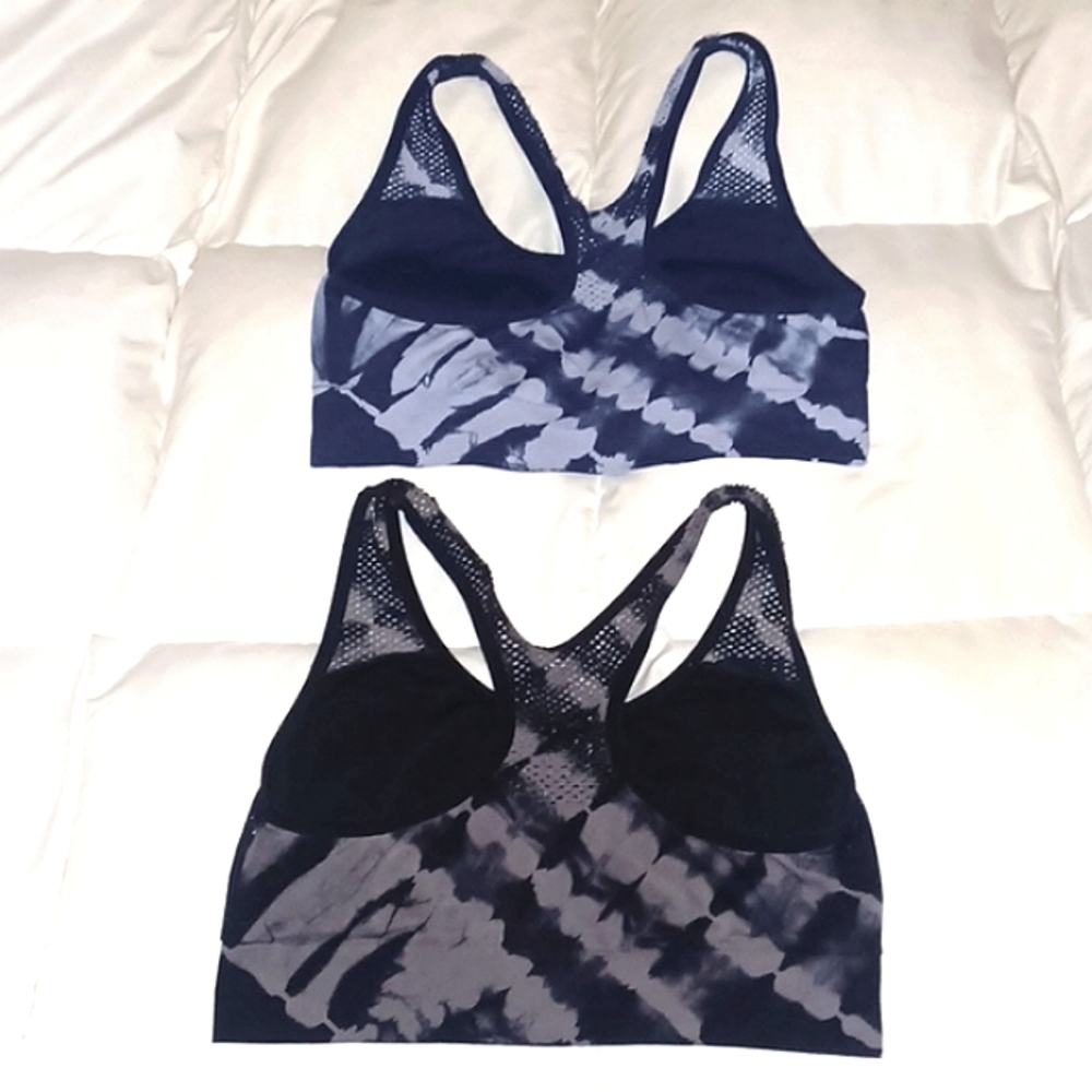 PINK sports bras - Picture 4 of 7